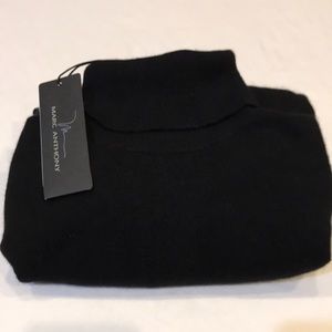 Marc Anthony Cashmere Turtleneck Sweater Men’s Medium